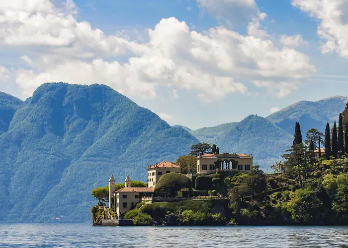 Roberta S Lägenhet *